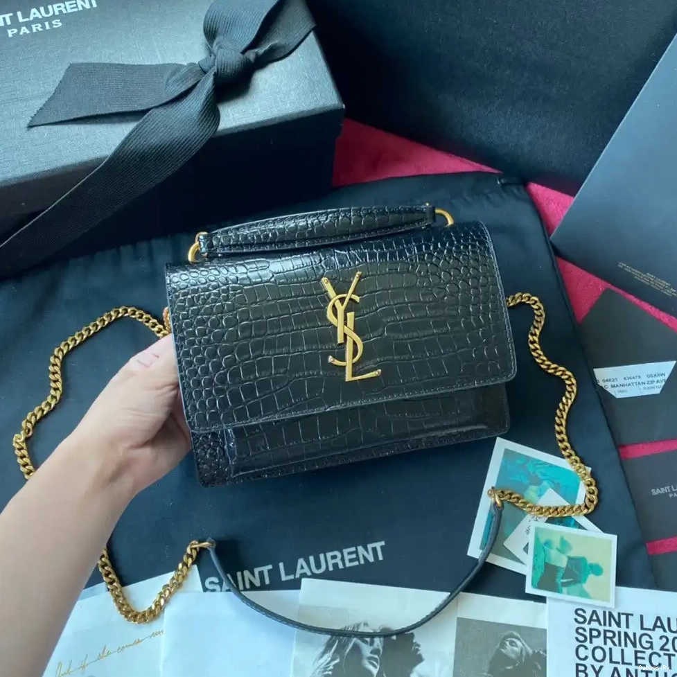 CROCODILE-EMBOSSED LEATHER YSL SUNSET IN SHINY 0403